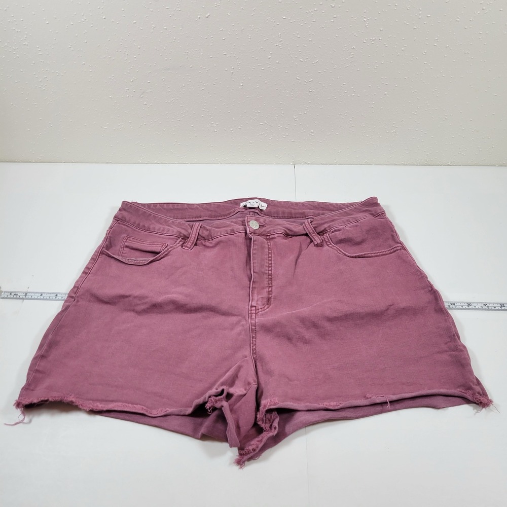Ava & Viv Denim Shorts Womens 18W Mauve Excellent Raw Hem High Rise Stretch